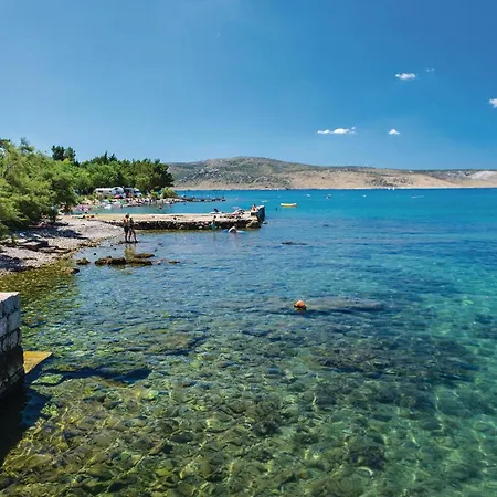 In With Heated Swimming Pool Apartment Starigrad Paklenica